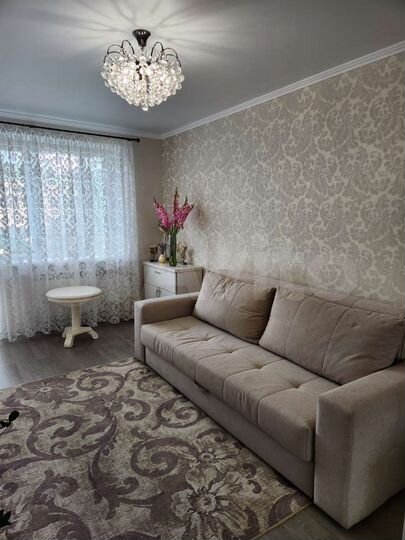 2-к. квартира, 46 м², 2/3 эт.