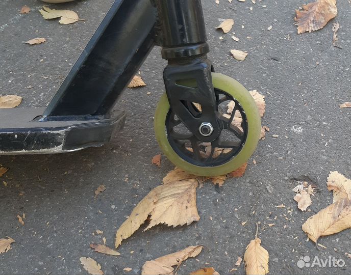 Трюковой самокат Tech Team Duker 202 с пеги