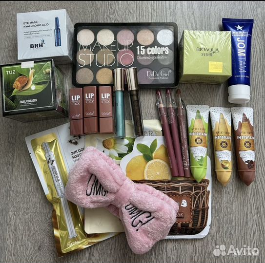 Набор новой косметики