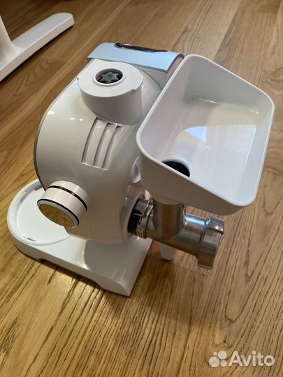 Кухонный комбайн Bosch mum5