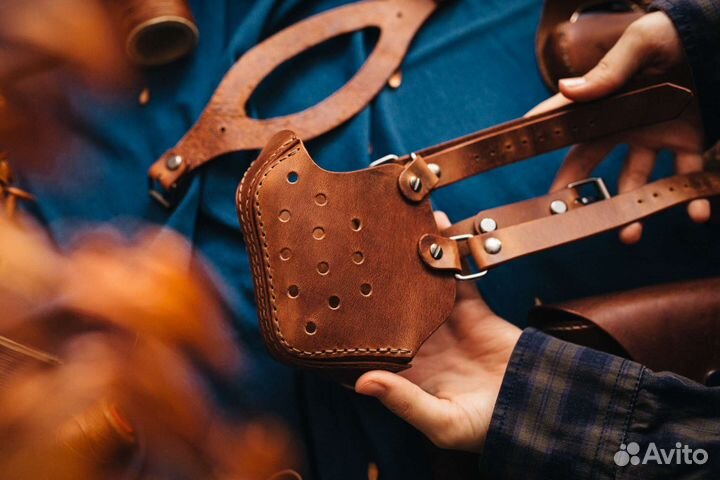 Маска из натуральной кожи, ручная работа