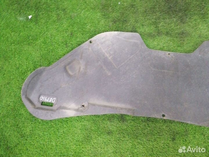 Шуба капота мазда демио dy5w