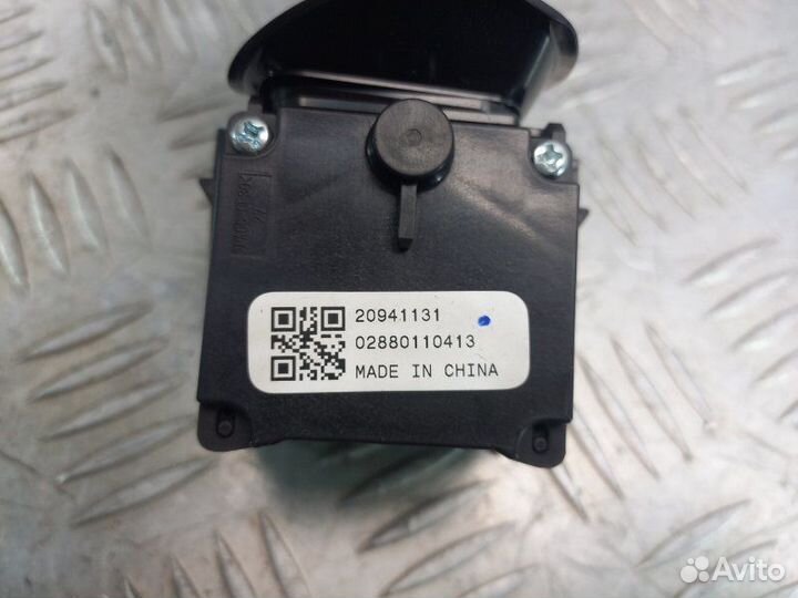 Переключатель стеклоочистителей Chevrolet Orlando