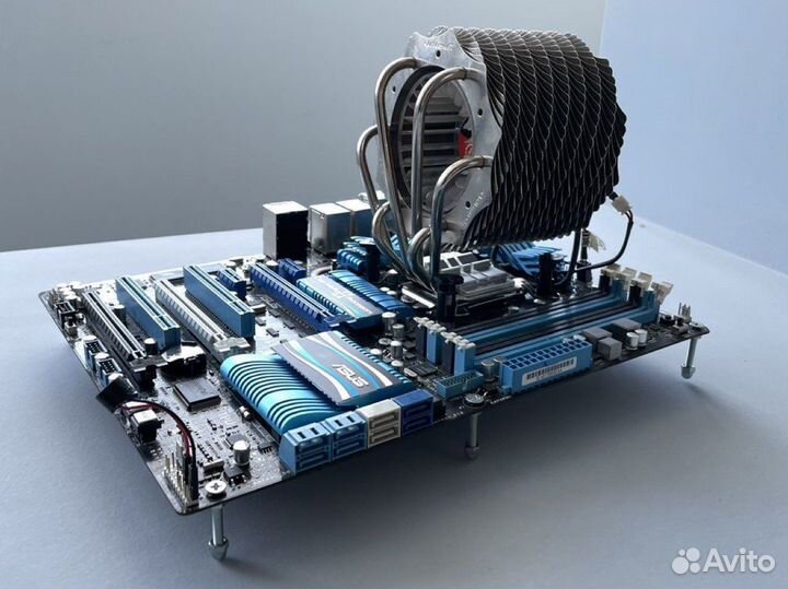 Asus P8P67 Evo + i7 + Corsair CX750 + soudcard