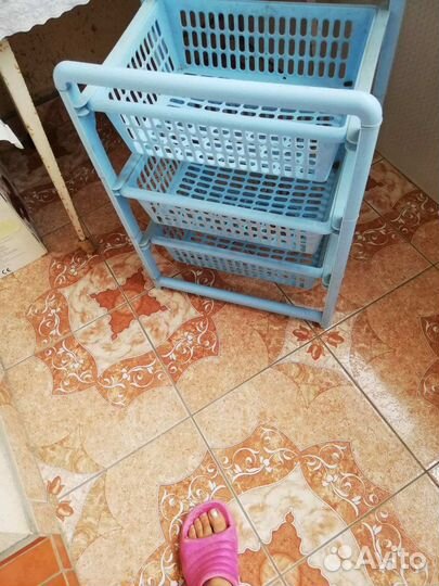 Пластиковые ящики для хранения бу