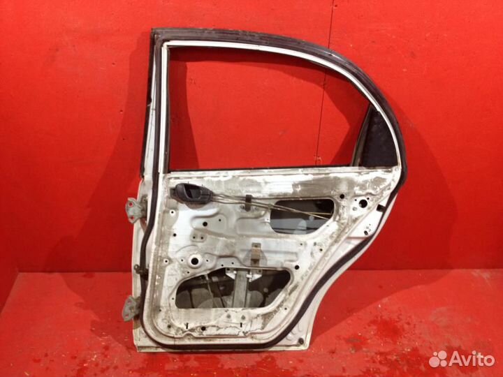 Дверь задняя правая Шевроле Ланос цвет белый