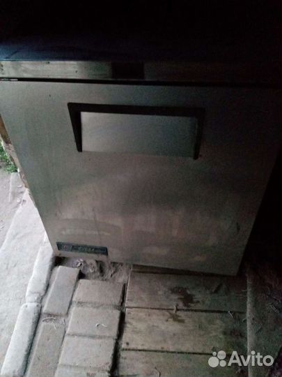 Холодильник подстольный