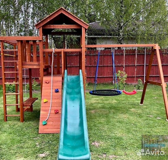 Детская площадка с заливной горкой