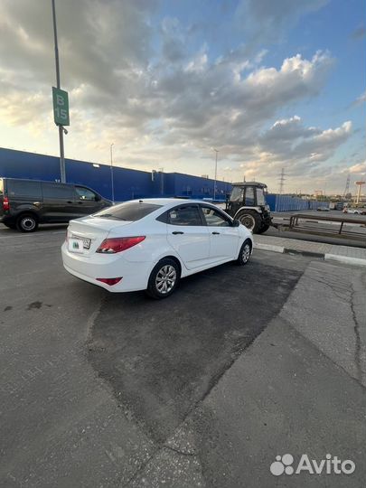 Hyundai Solaris 1.4 AT, 2016, 600 000 км