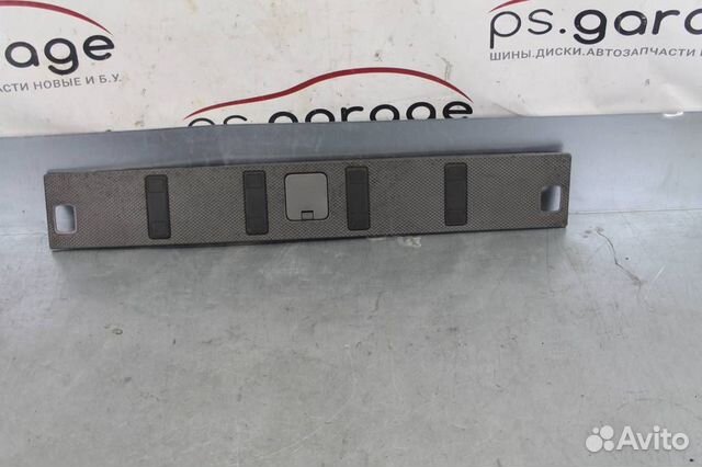 Обшивка багажника Nissan X-Trail T30