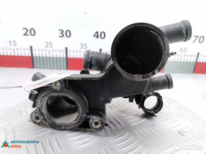 Корпус термостата seat Ibiza 3 рест. 2008