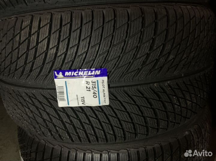 Michelin Pilot Alpin 5 SUV 275/45 R21 и 315/40 R21 115V