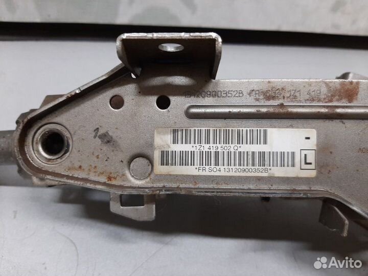 Рулевая колонка Skoda Octavia A5