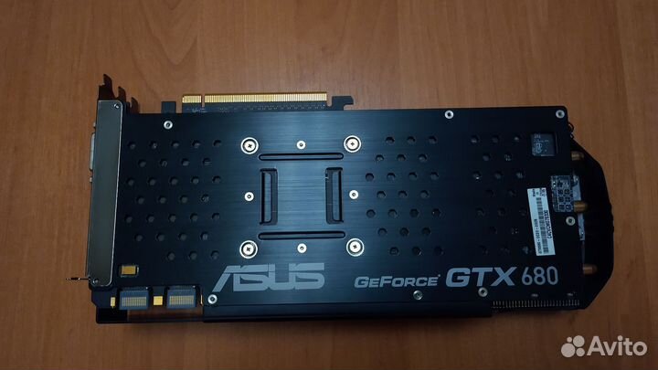 Видеокарта GTX 680 2GB