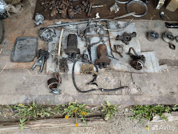 Запчасти на газ 21 волга