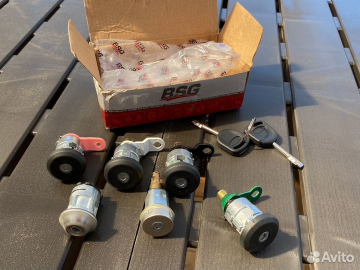 Комплект личинок замка ford transit 2006