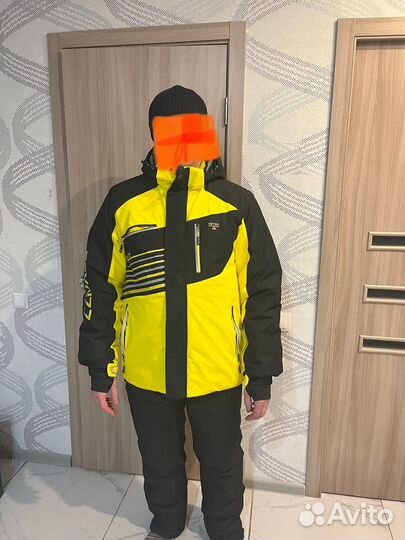 Горнолыжный костюм
