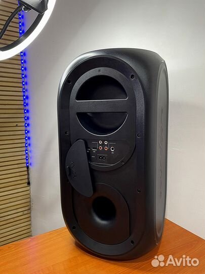 Anker soundcore Rave +