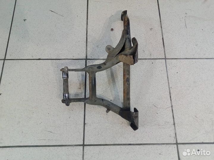 Центральная подножка Suzuki GSX-R 1100P 1992