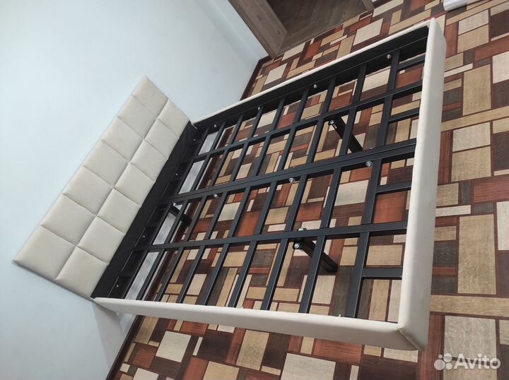 Парящая кровать от производителя o-3833