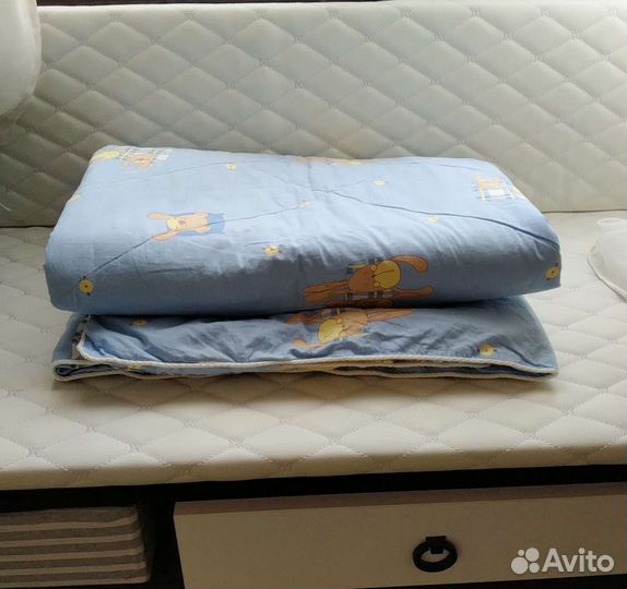 Простыня натяжная 90х2000 IKEA, одеяло, плед