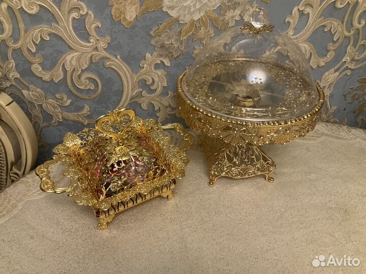 Шикарная ваза с крышкой В восточном стиле