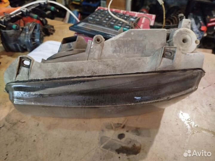 Фара левая на volkswagen passat b4