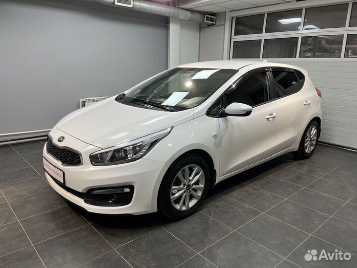 Kia Ceed 1.6 AT, 2017, 79 576 