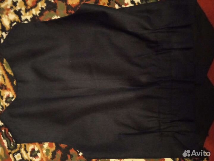 Жилетка для мальчика школьная