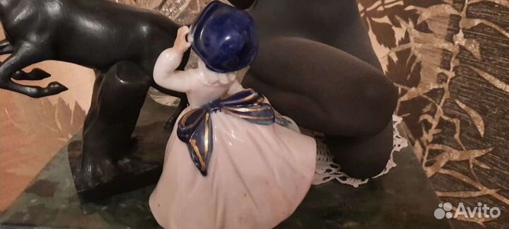 Фарфоровые статуэтки Европа
