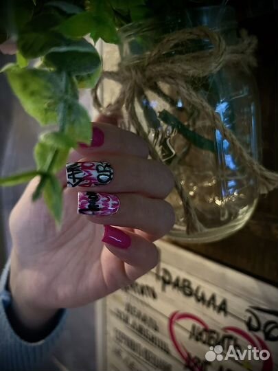 Нужны модели на наращивание ногтей гелем