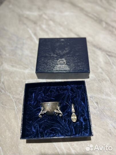 Набор серебро солонка и ложечка