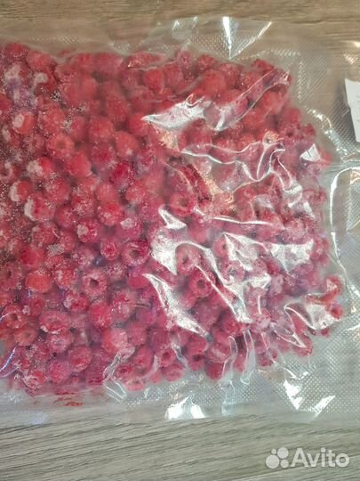 Малина,клубника,черная малина,облепиха,крыжовник