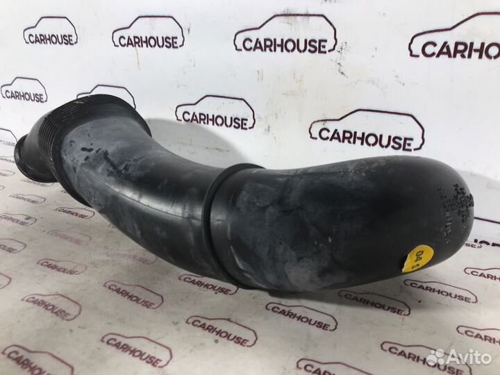 Патрубок воздушного фильтра Volkswagen Touareg GP