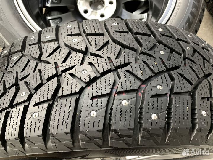 Оригинальные колеса на Toyota RAV4 R19