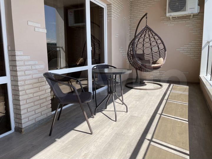 2-к. квартира, 85 м², 14/23 эт.