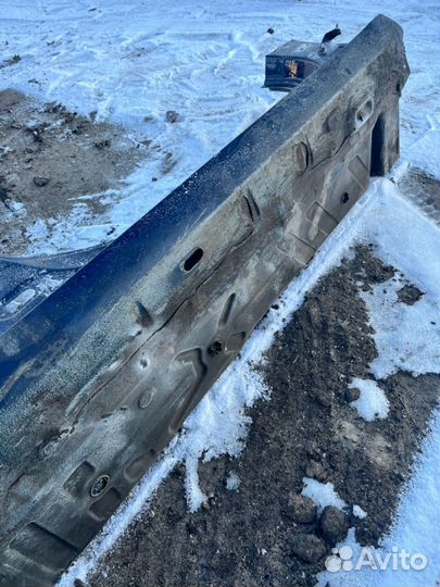 Порог правый Renault Megane, III (2008—2014) 2012