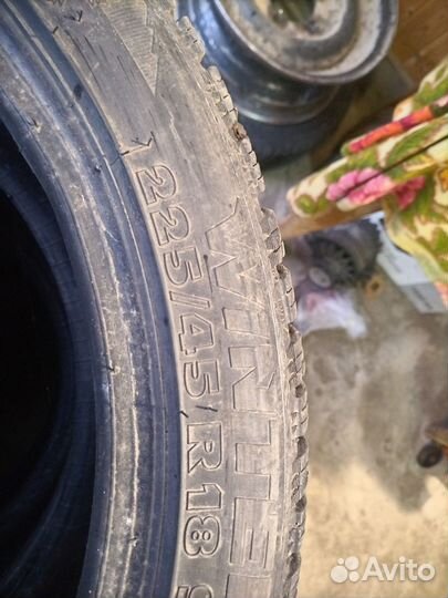 Tigar Winter 225/45 R18 30C