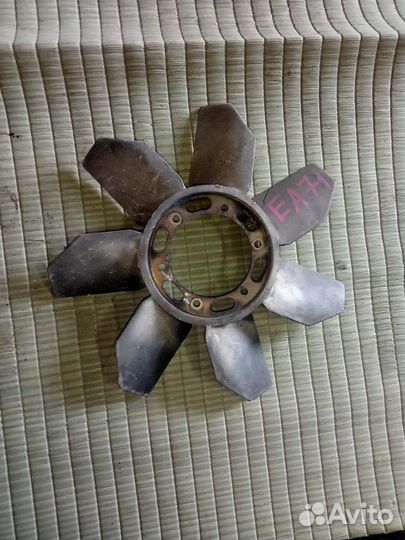 Крыльчатка вентилятора Subaru Leone AA5 EA82