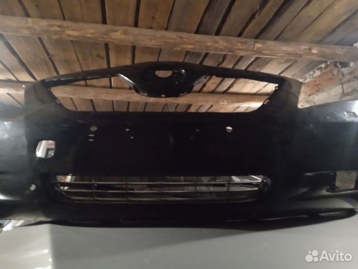 Бампер Тойота Камри