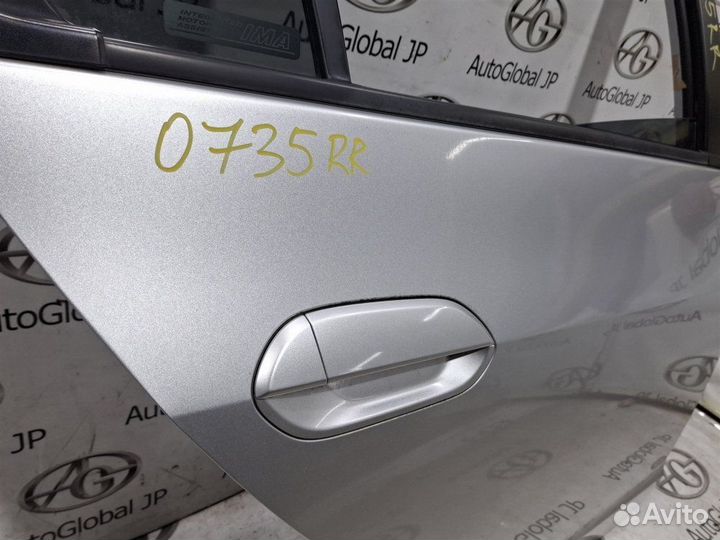 Дверь задняя правая Honda Insight ZE3 LEA 2011