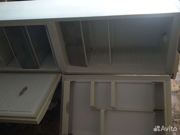 Холодильник