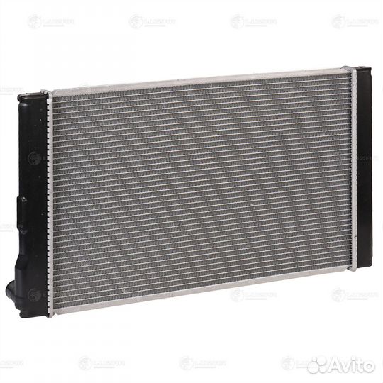 Радиатор охлаждения Toyota Prius (2009-2015) luzar