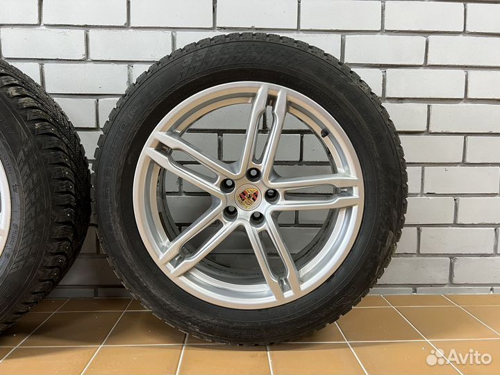 Диски porsche macan R19 с отличной резиной