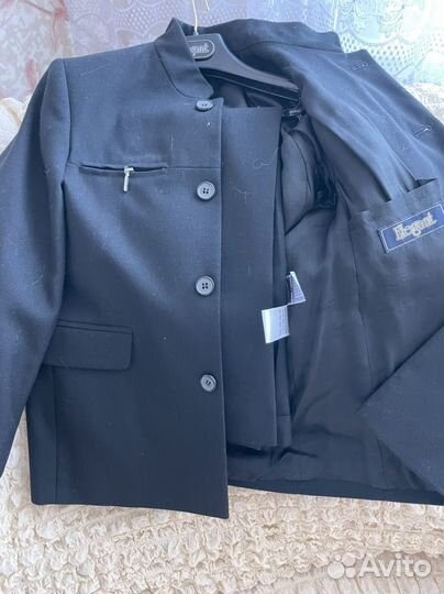 Школьный костюм