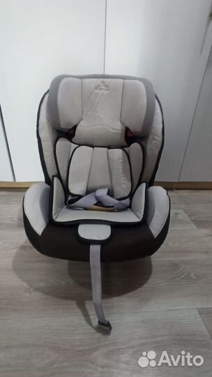 Детское автокресло