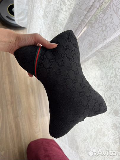 Подушка на подголовник