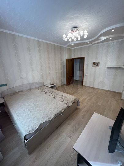 3-к. квартира, 80 м², 2/3 эт.