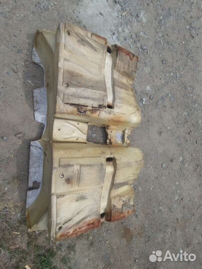 Коричневый ковёр салона BMW е36 седан