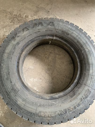 Шина 8.25 R20 кама